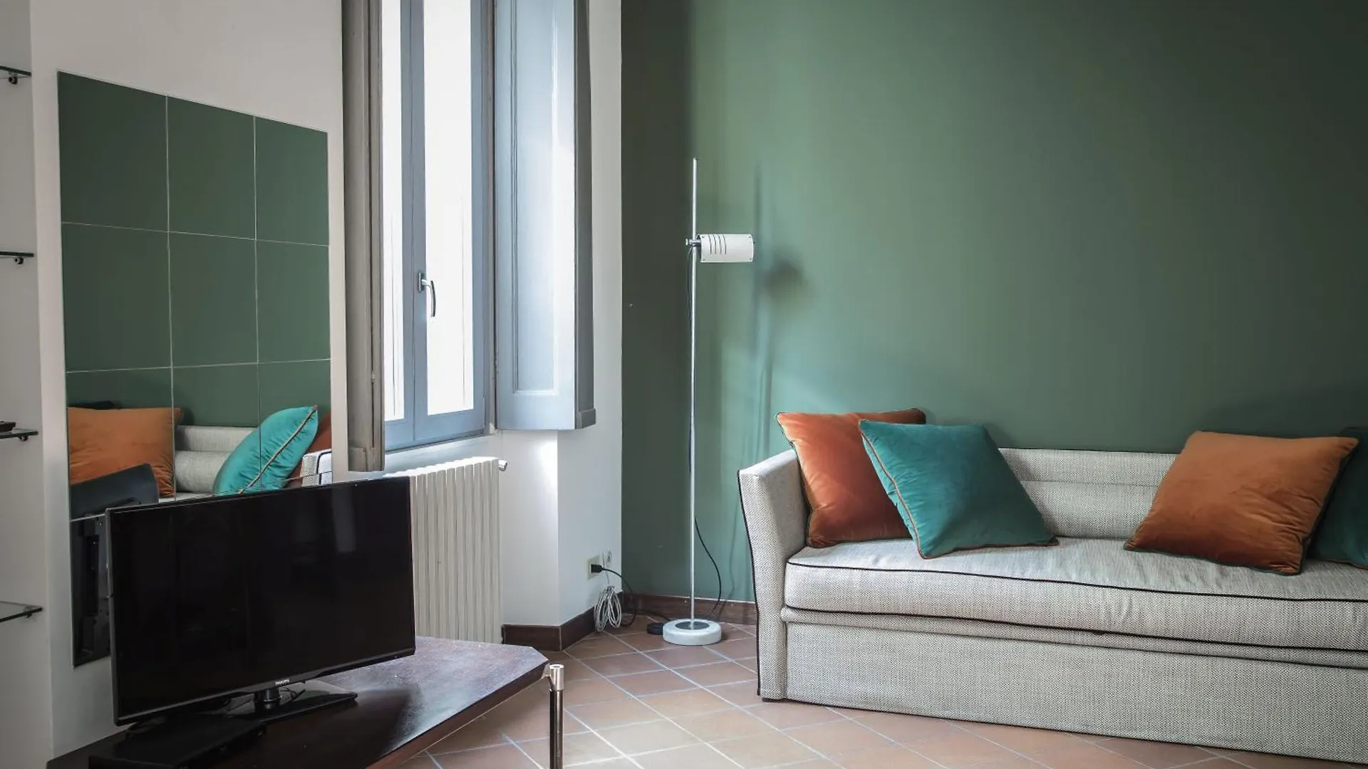 Brera Apartments In Porta Romana Milan 0*,